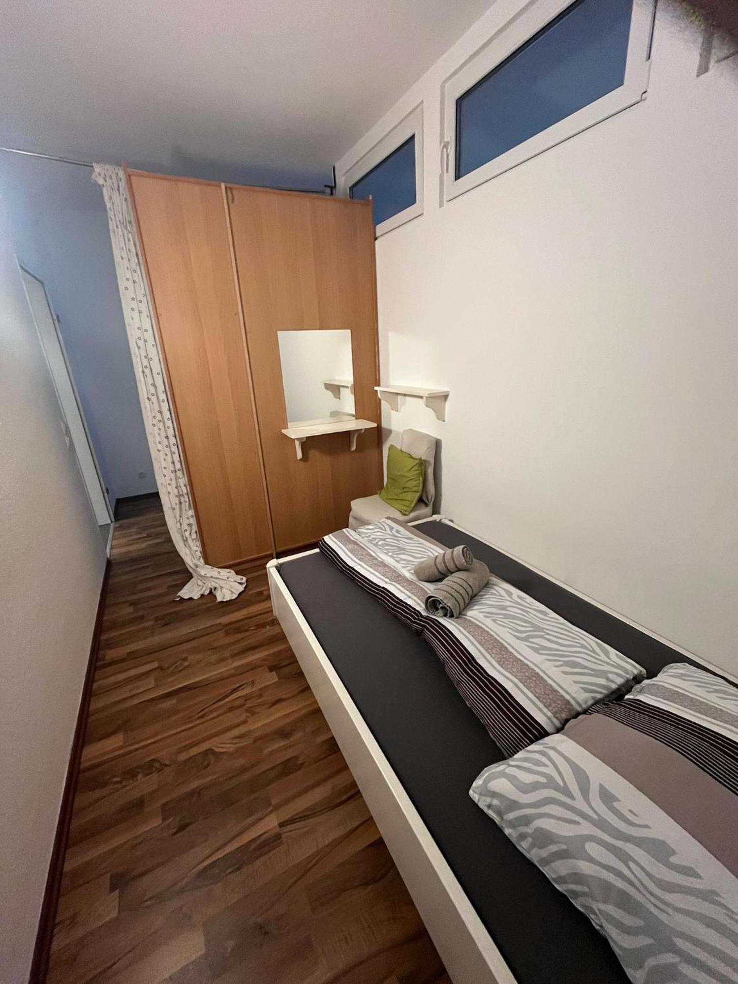 Nasa Wohnung Uerdingen Krefeld Exteriér fotografie